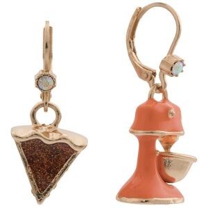 NWT Betsey Johnson Pumpkin Pie Mixer Mismatched Earrings
